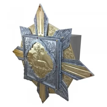 Divinos